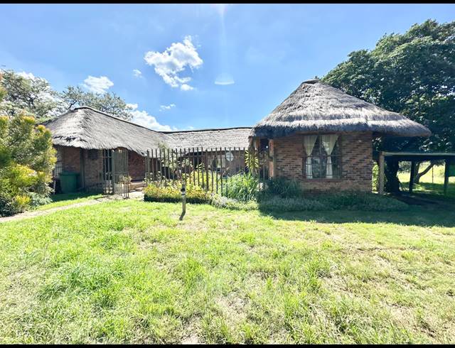 11 BEDROOM HOUSE FOR SALE IN MYNGENOEGEN AH